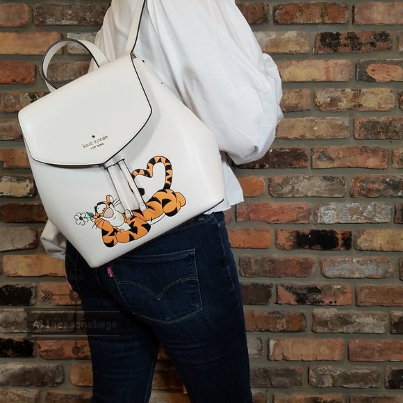 AUTHENTIC DISNEY KATE SPADE NEW YORK TIGGER MEDIUM FLAP BACKPACK K6880 NWT $379 - Picture 4 of 7